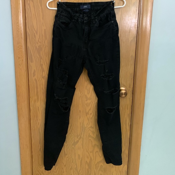 Aero black distressed jeans - Picture 2 of 4